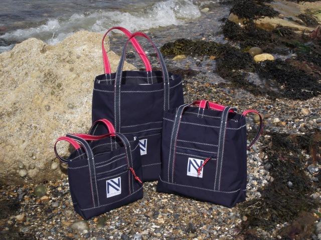 Tote Bags in Navy Blue Acrylic Canvas